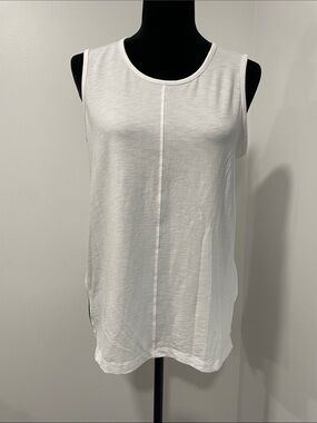 NWT Max Studio White Scoop Neck Sleeveless Tank